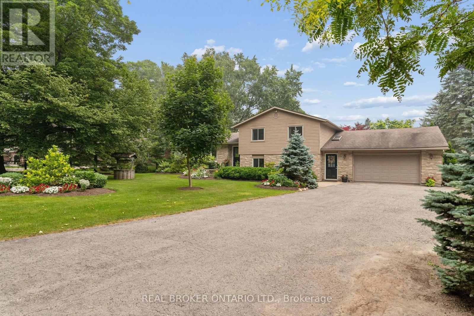 7323 Sideroad 15, Rr1