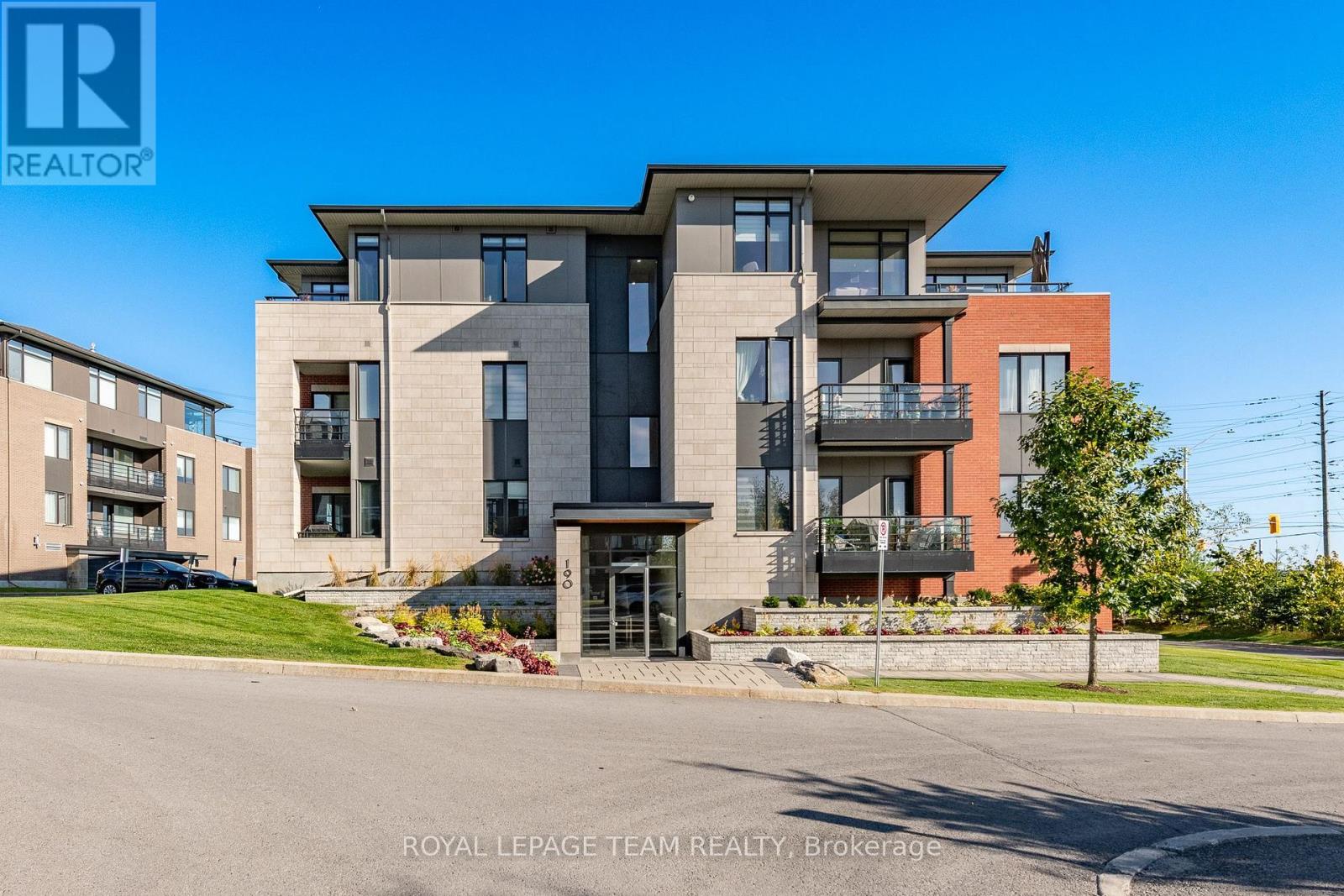 190 Boundstone Unit 104