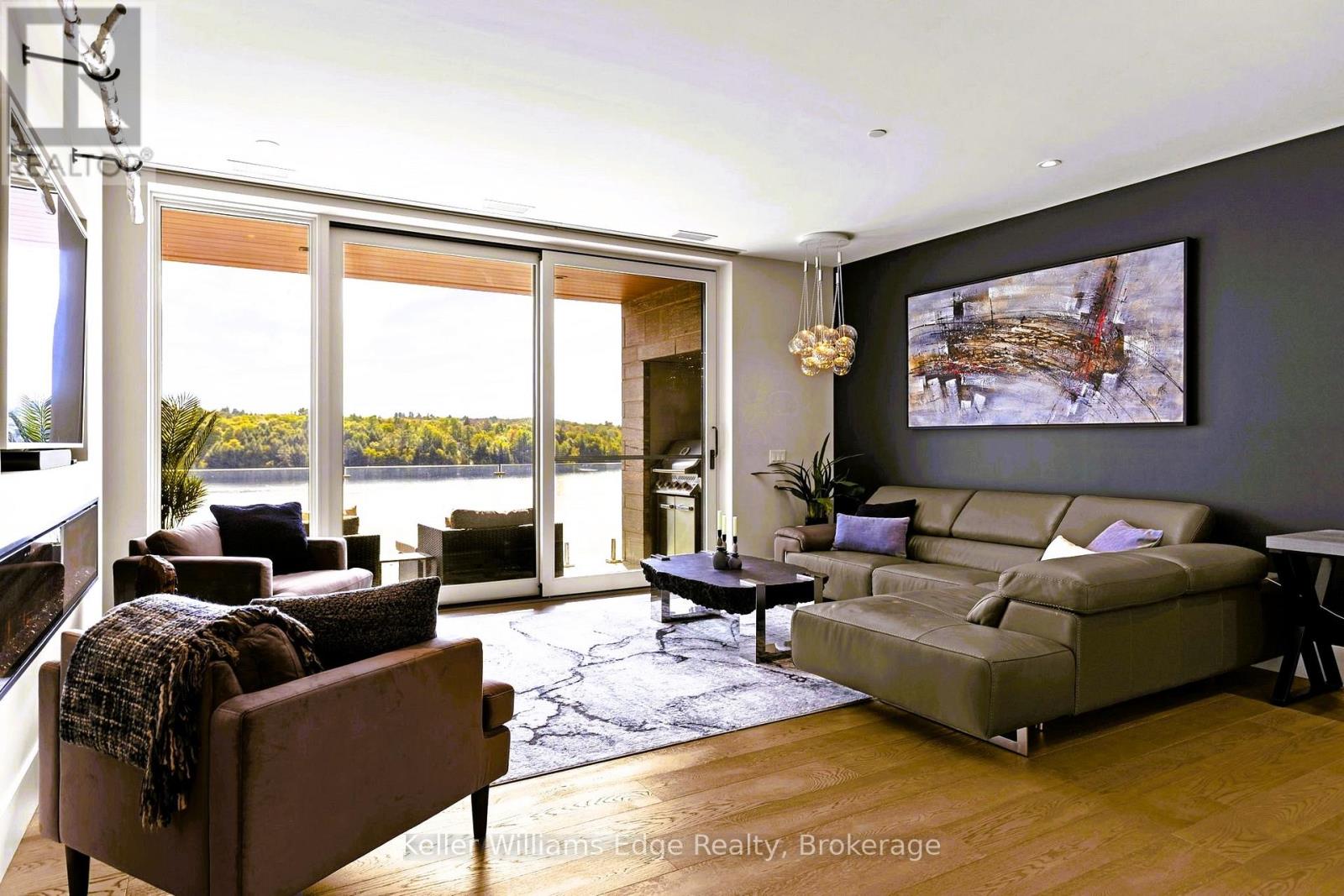 727 Grandview Unit 209