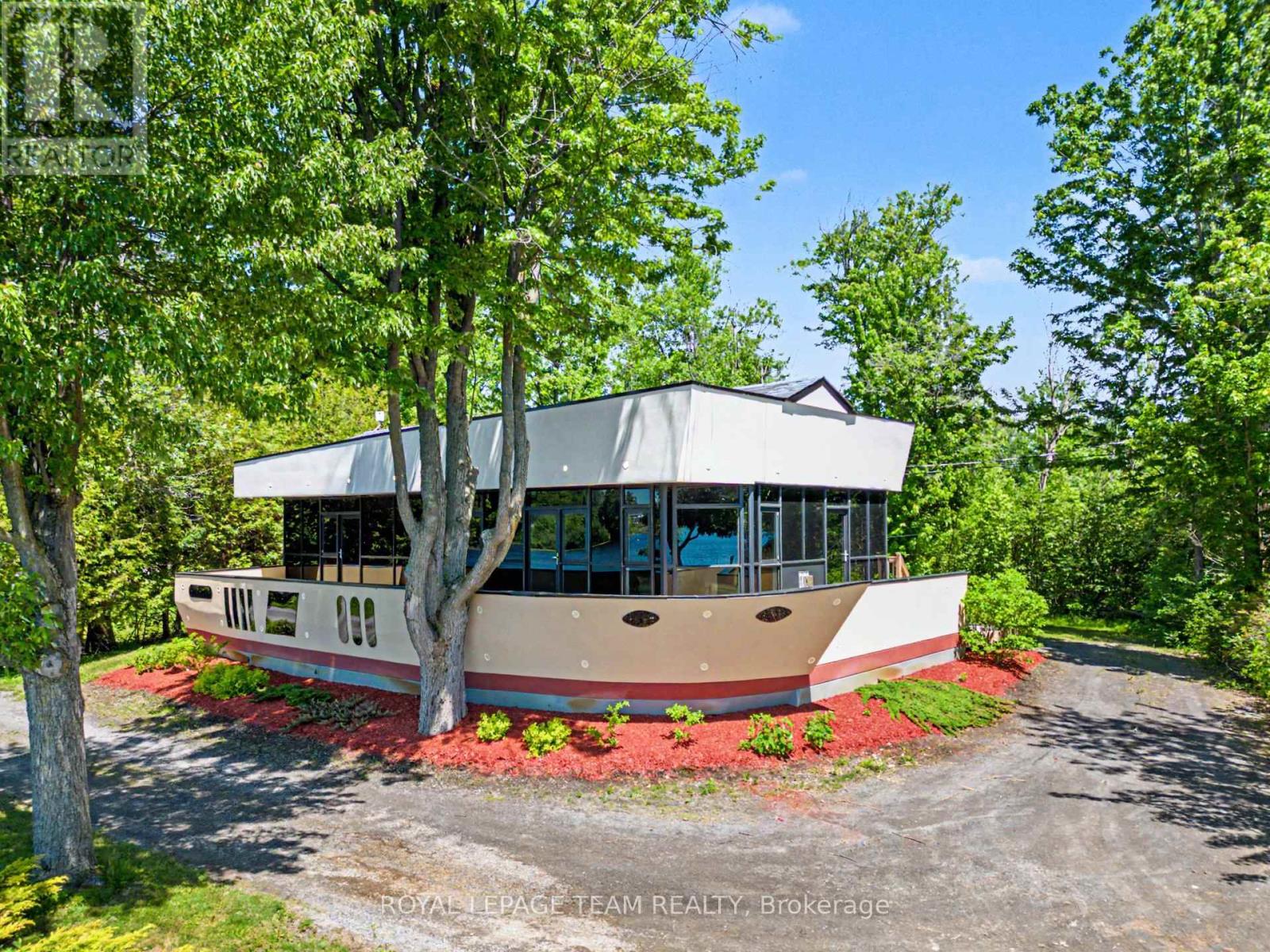 5066K Lorne Bridge