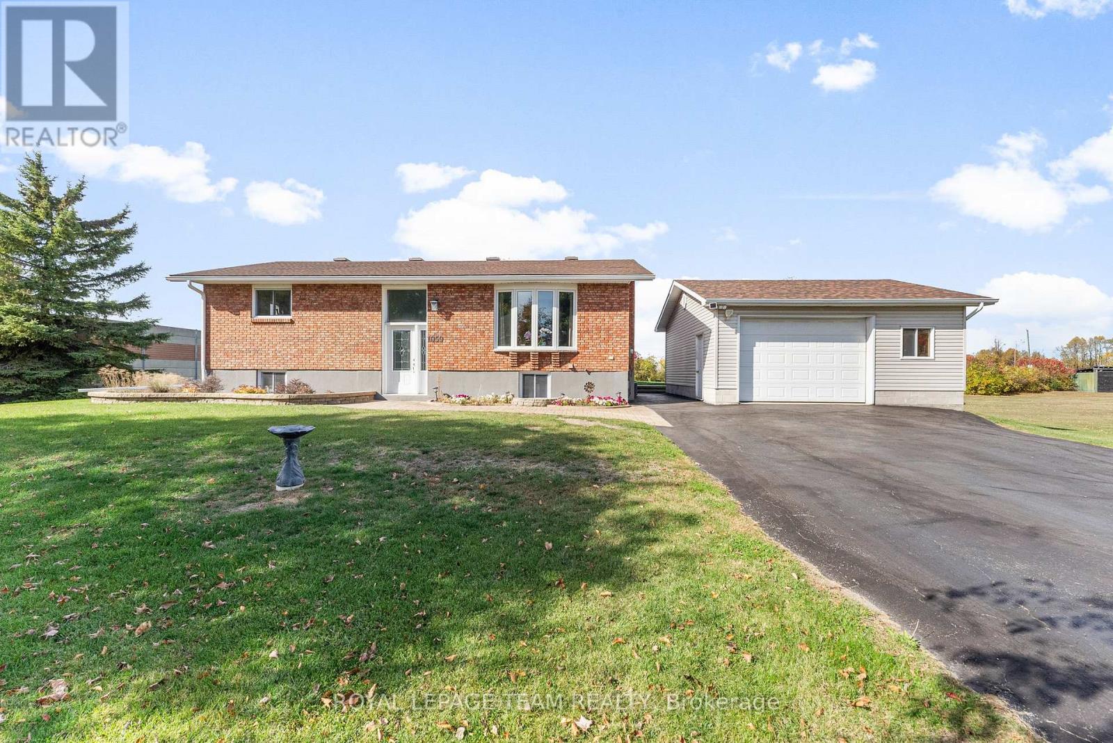 1059 Flynn