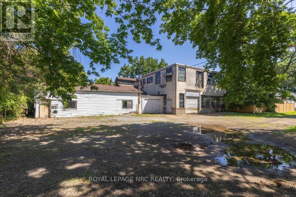 35 McGhie