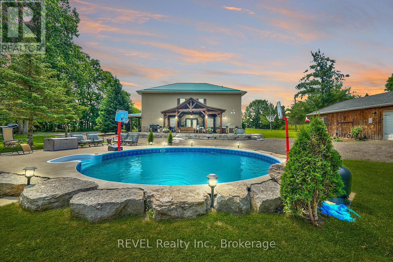 9695 GRASSY BROOK