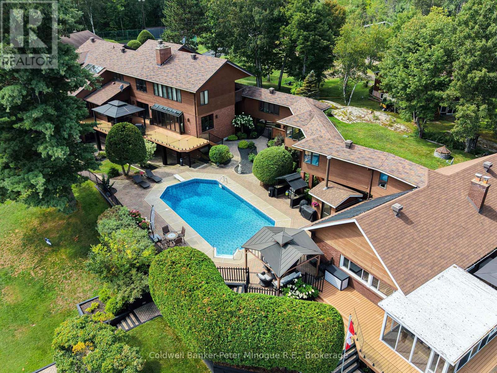 17 Island View