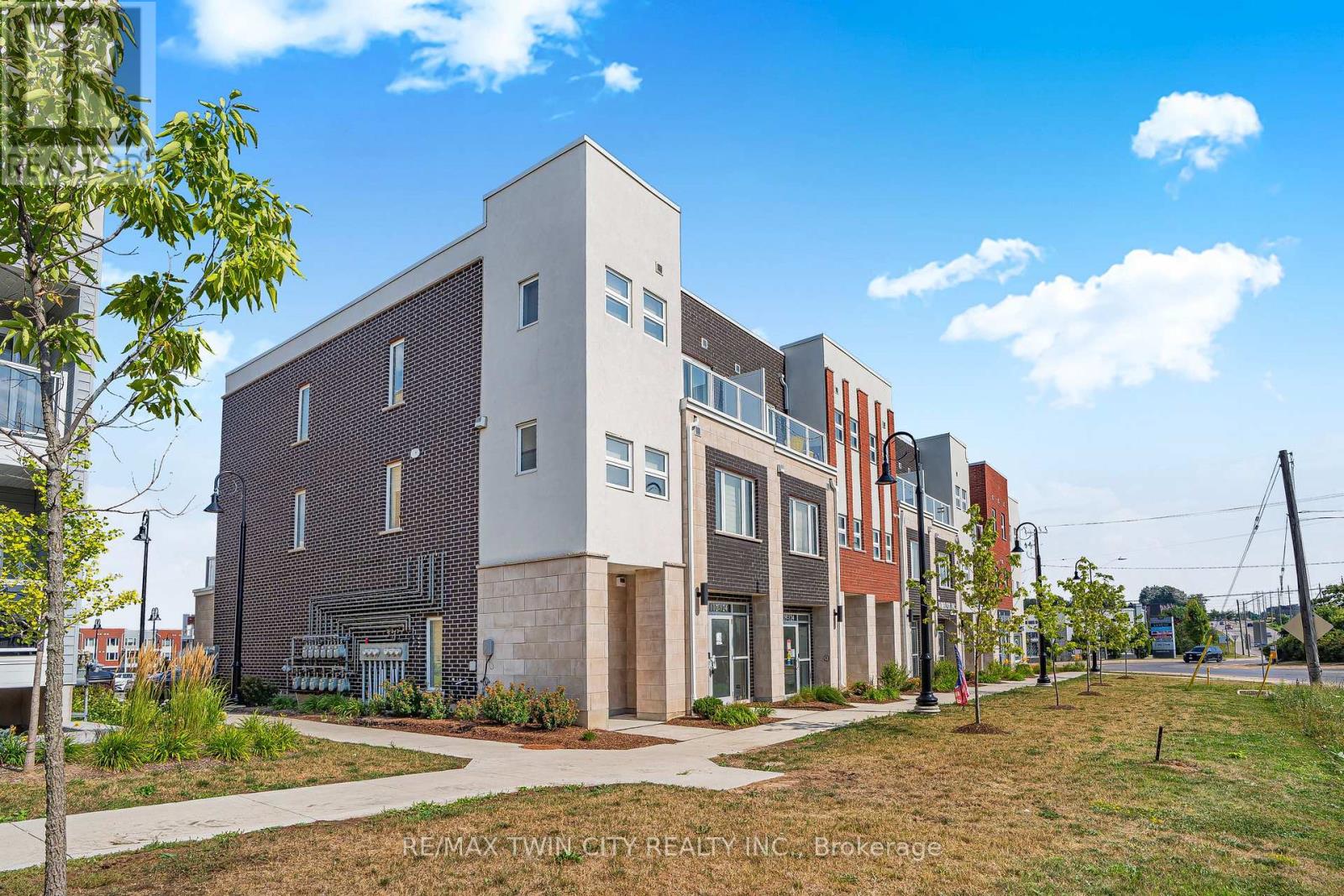124 Seabrook Unit 107 (Basement)