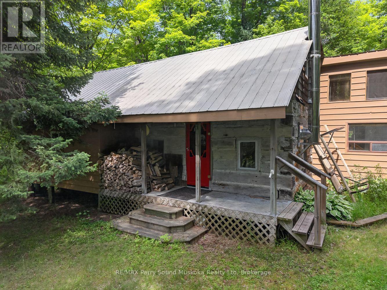 32 Shady Maple