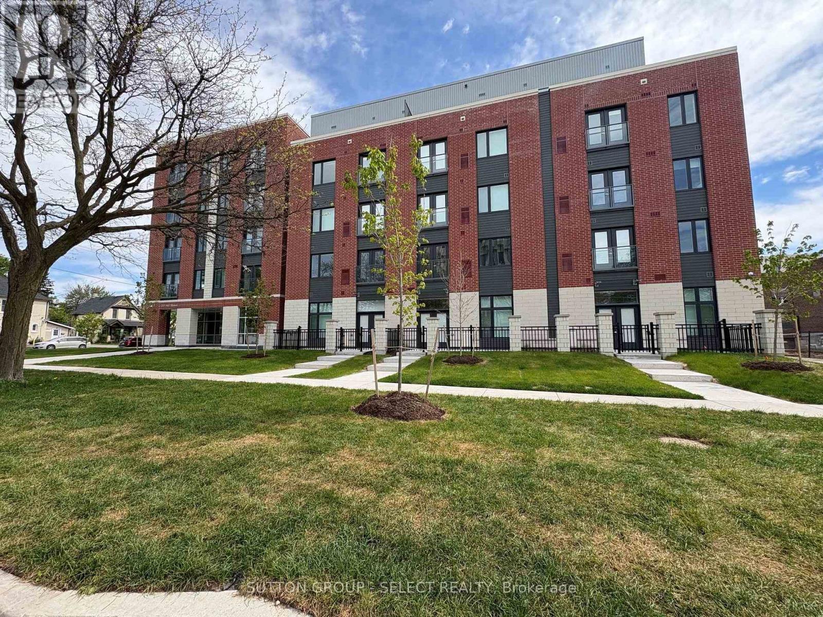 351 HILL Unit 519