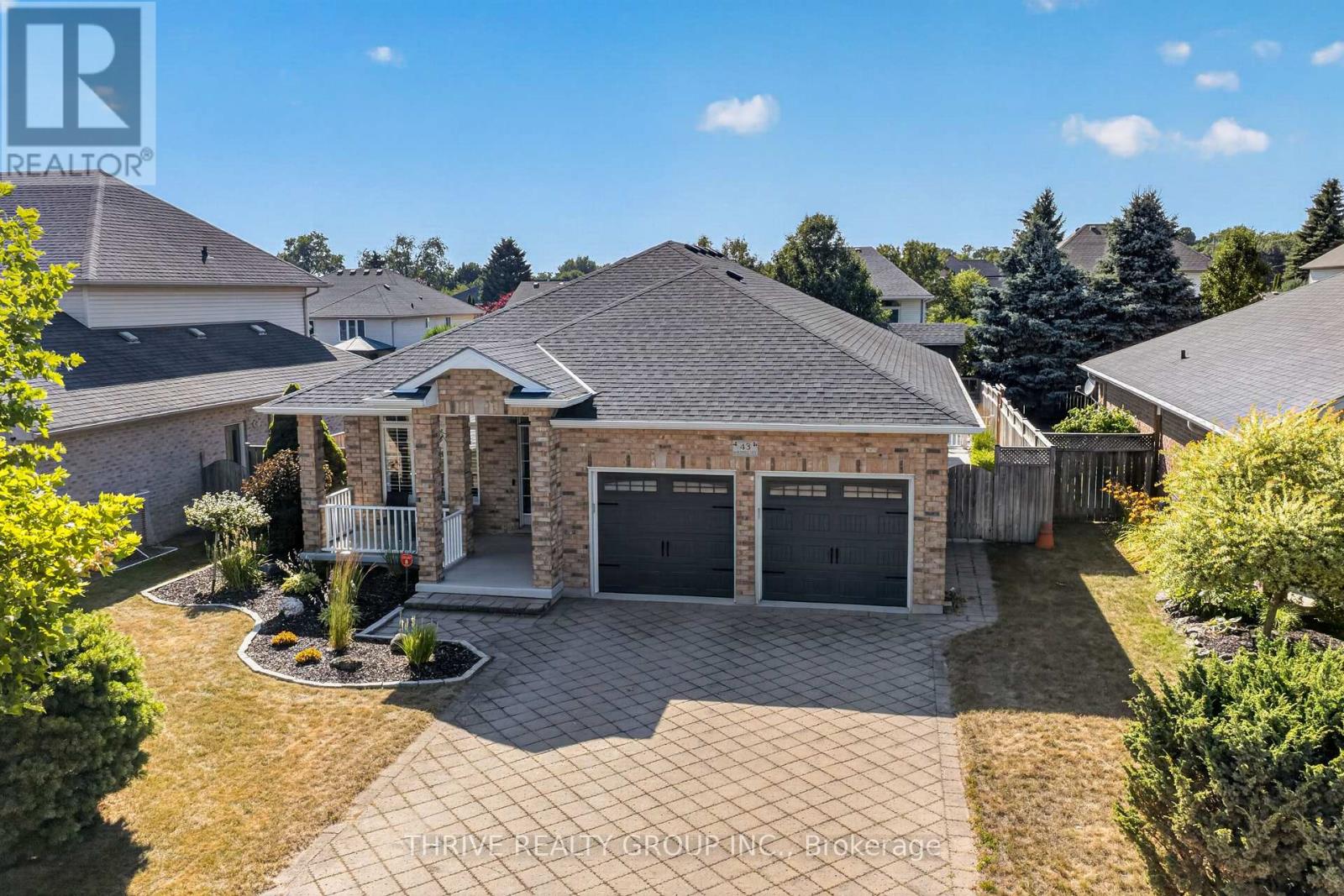 43 Mapleridge