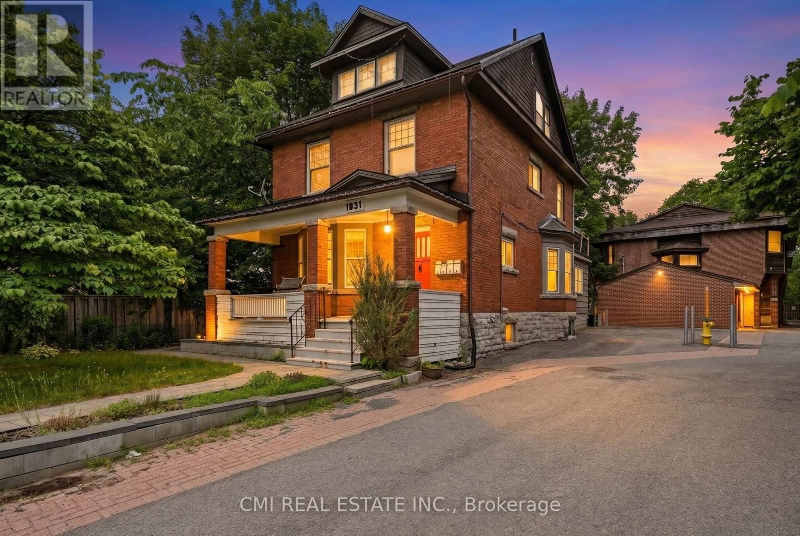 1031 Carling Unit 1