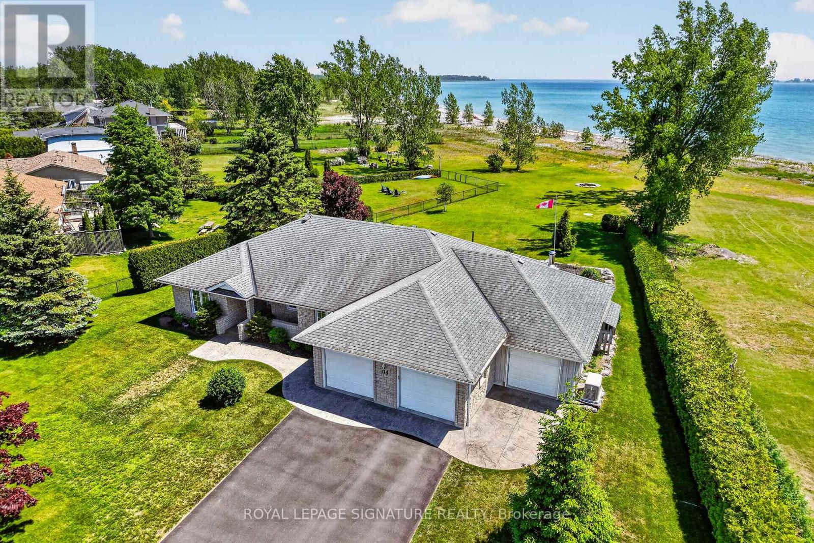 114 Lakehurst