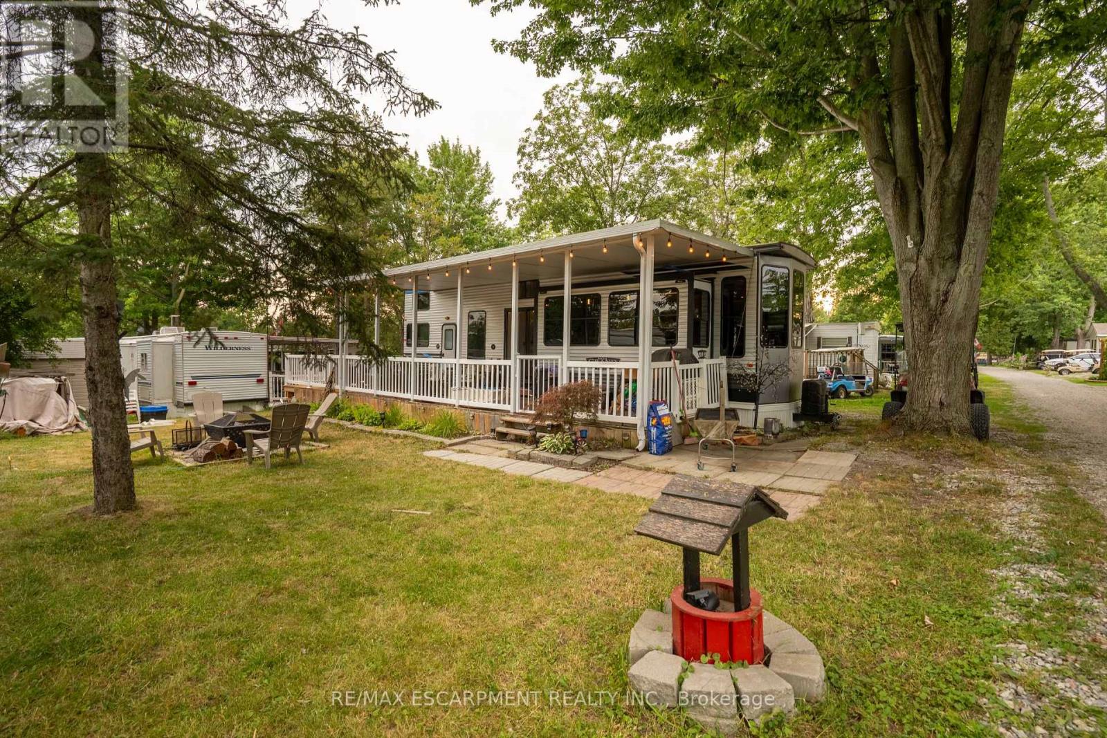 1001 Haldimand Unit 35