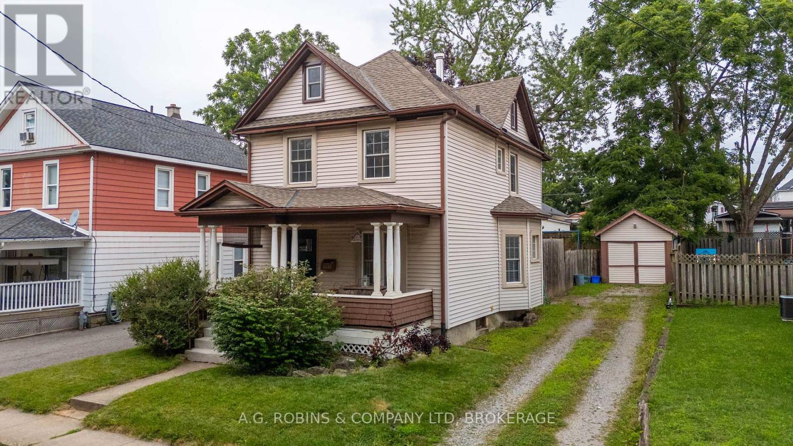 6345 Barker