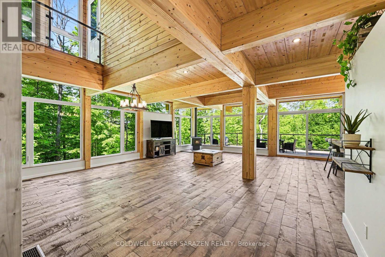 205 Shady Maple