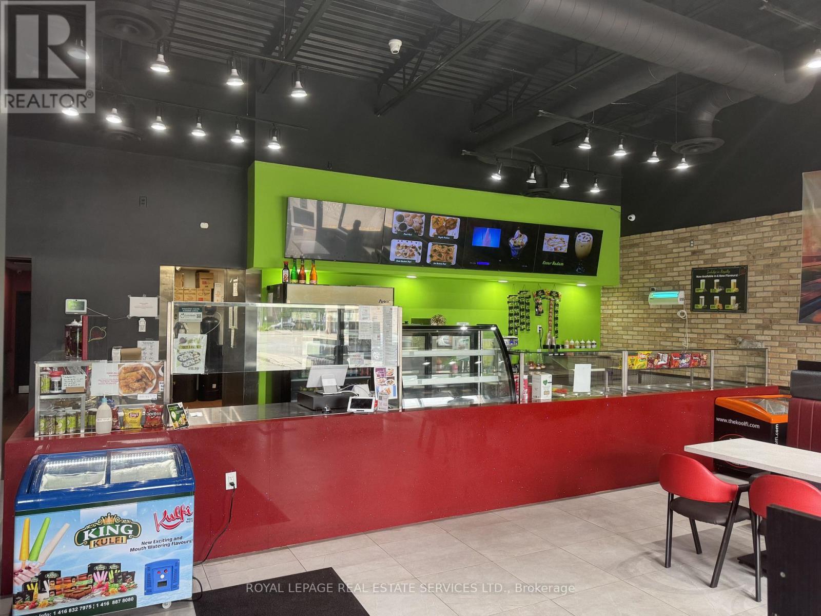 204 Silvercreek Parkway N 2&3, Guelph, ON N1H 7P7, Guelph