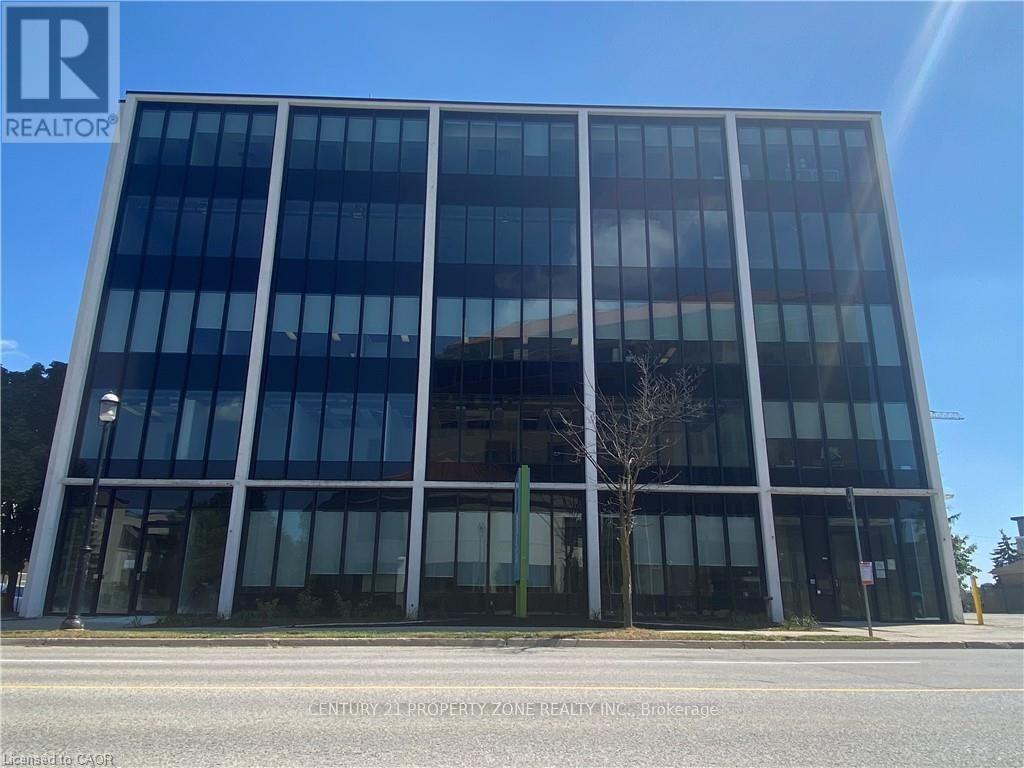151-153 Frederick st Unit 200 & 400