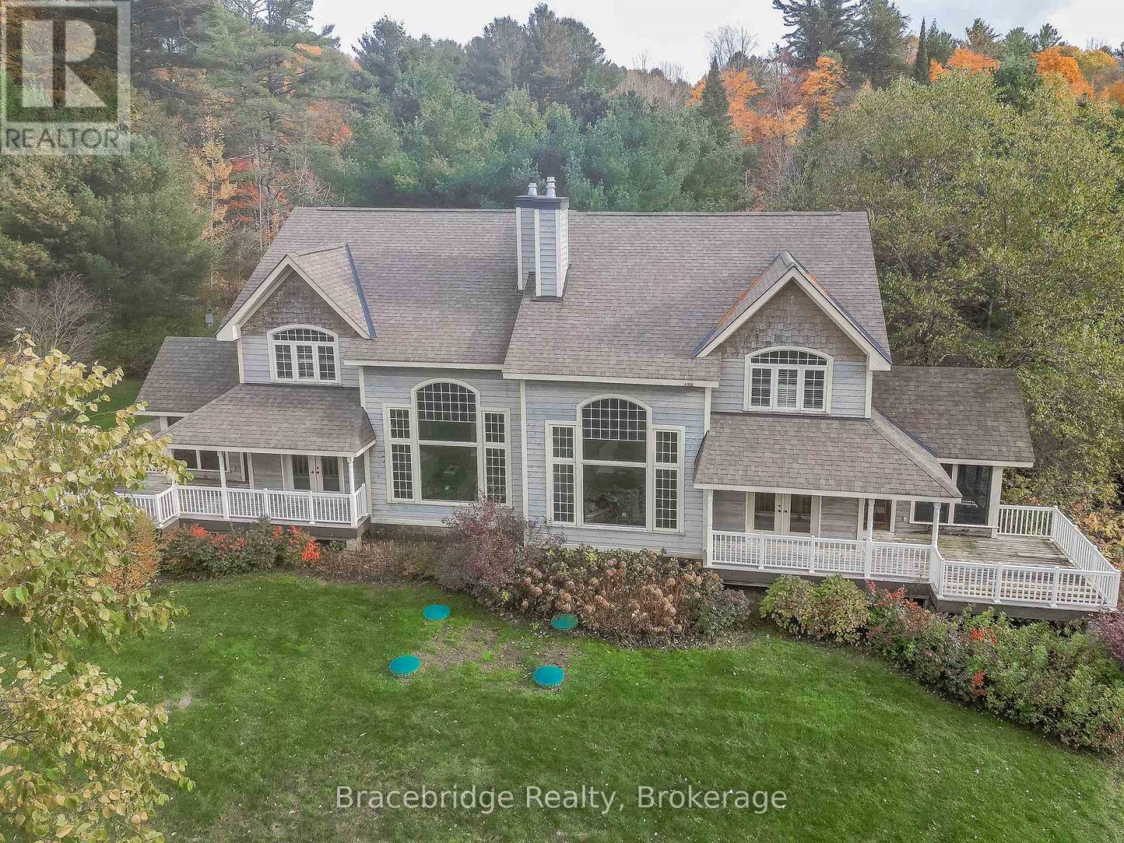 3876 Muskoka Rd 118