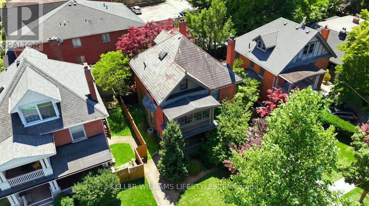 203 Cheapside photo 4