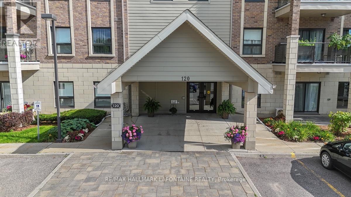 120 Prestige Unit 114 photo 2