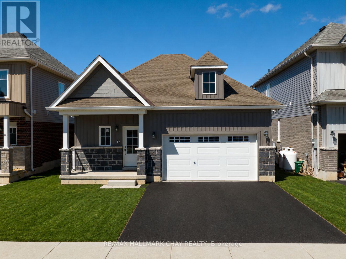 64 Hillcroft