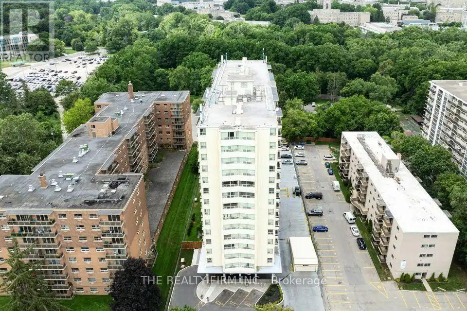1209 Richmond Unit 1202