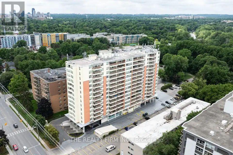 1209 Richmond Unit 703