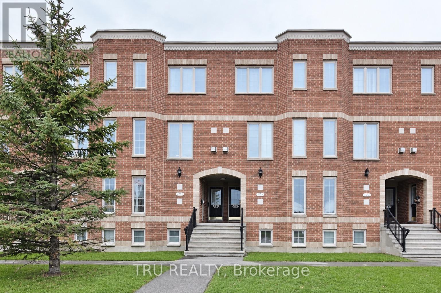 835 Longfields