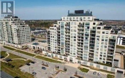 240 Villagewalk Unit 813