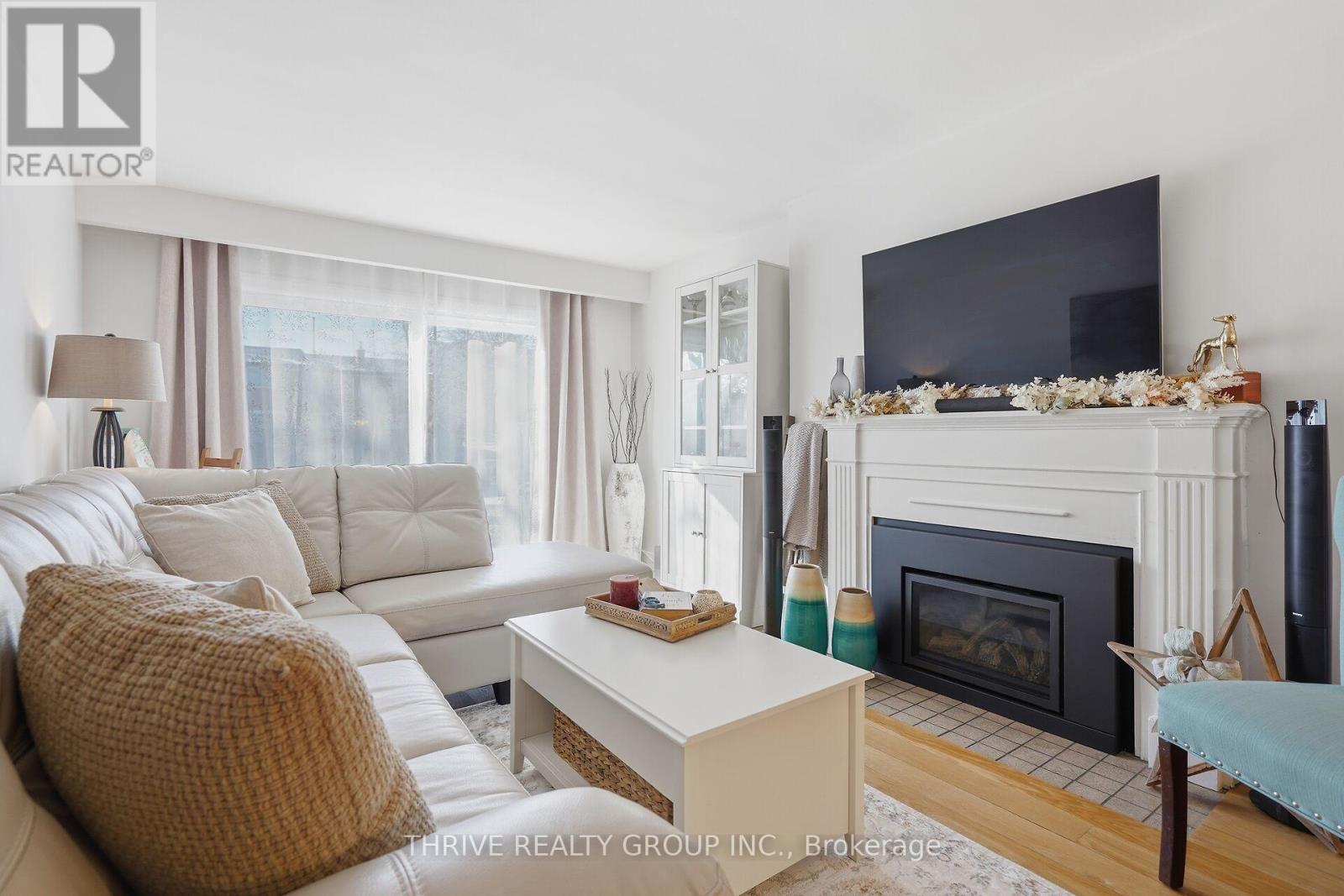 12 Guildwood
