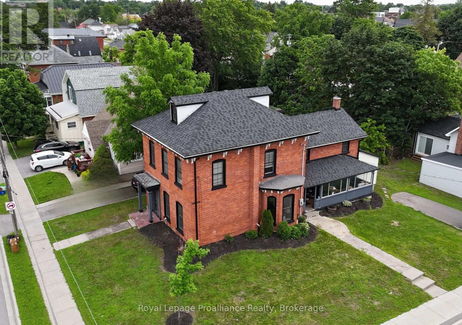 83 Cedar