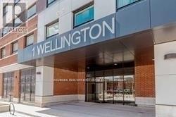 1 Wellington Unit 805