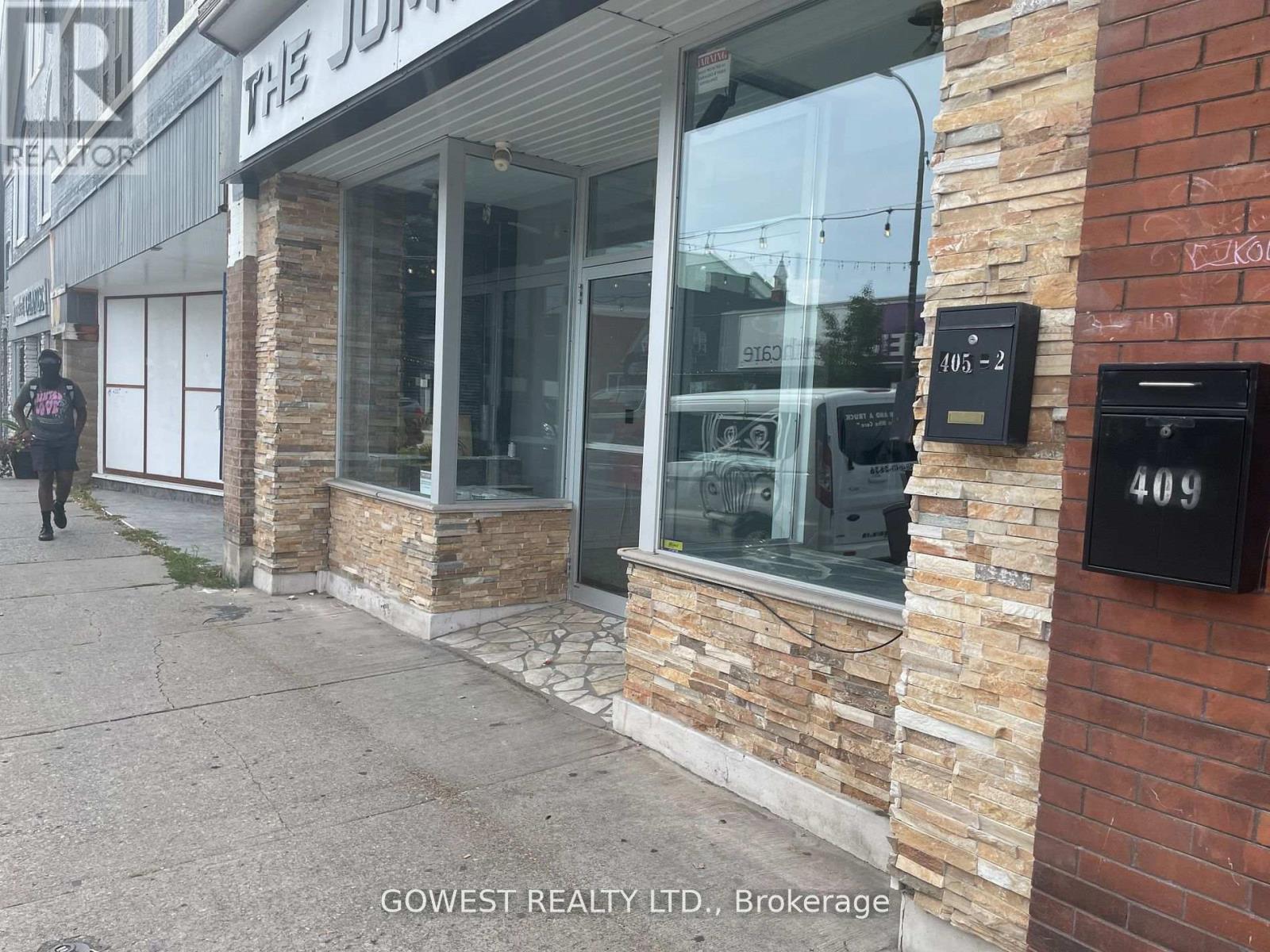405 St Paul