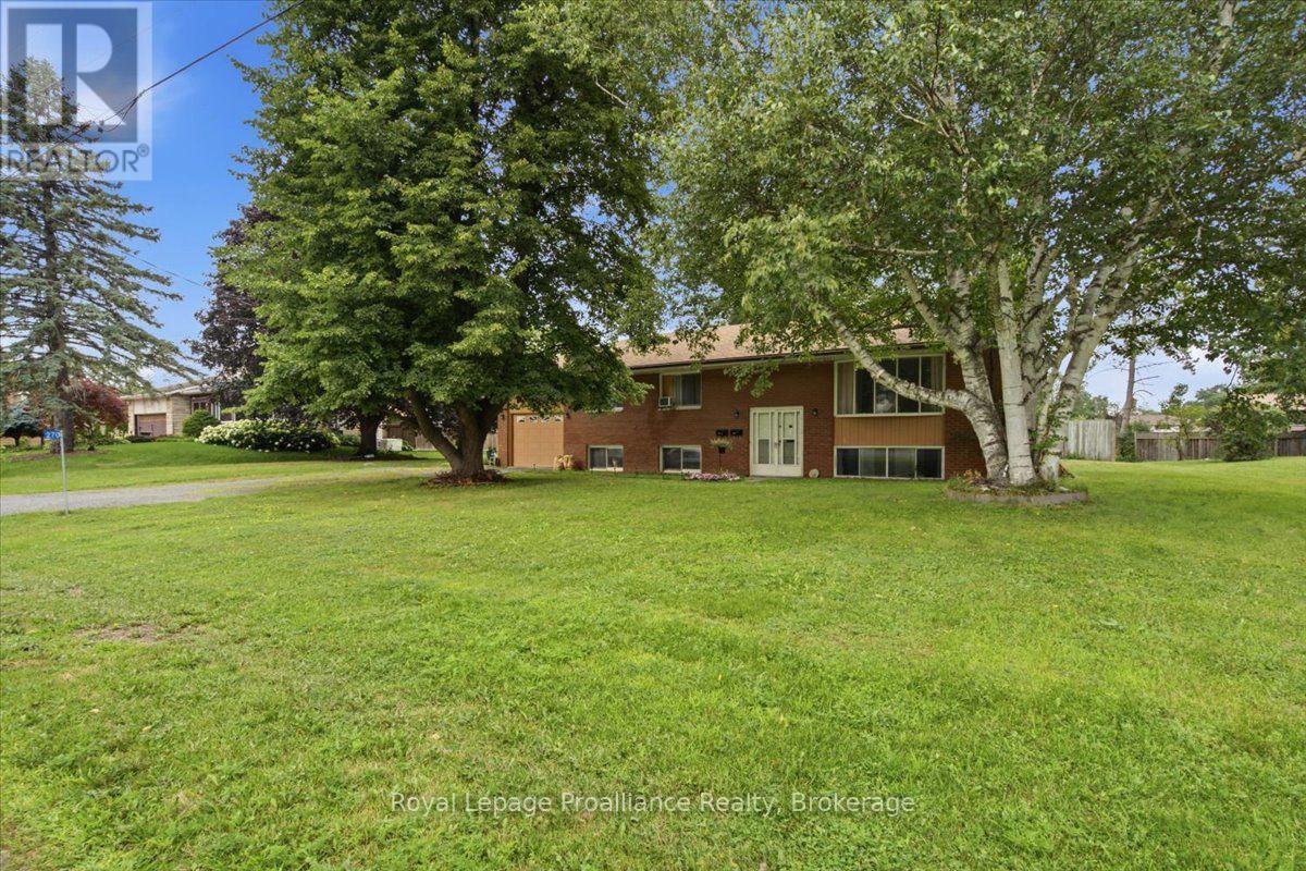 270 Colonial