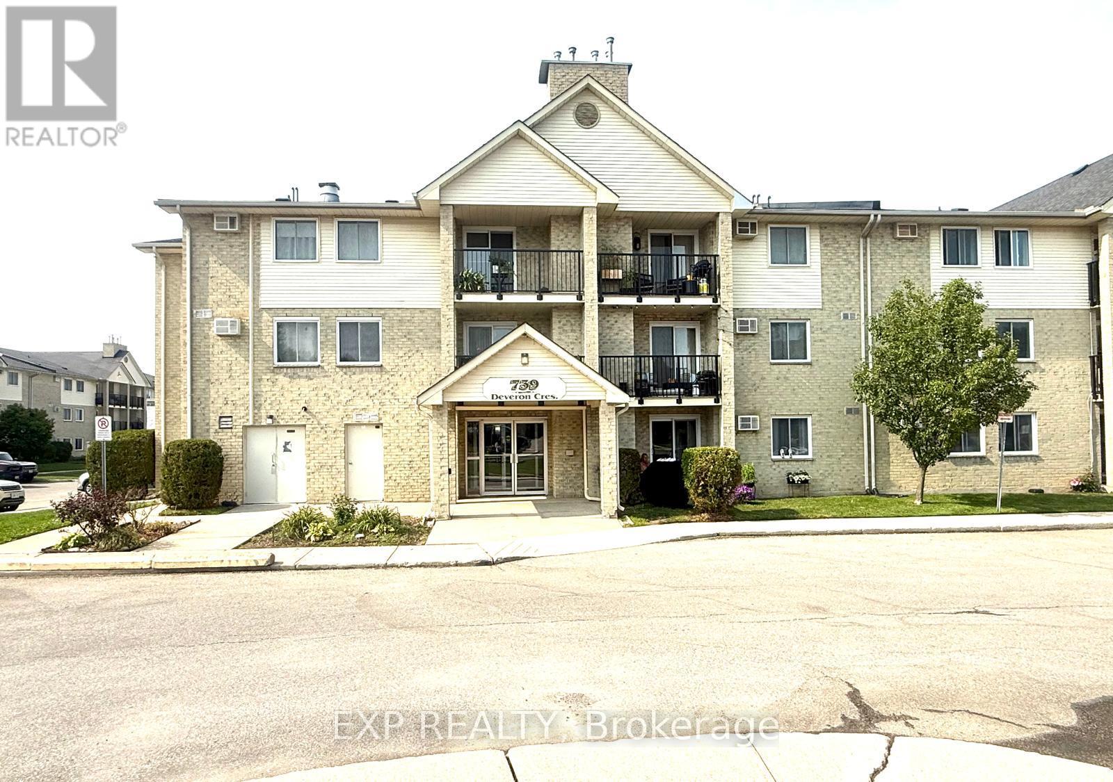 739 Deveron Unit 210