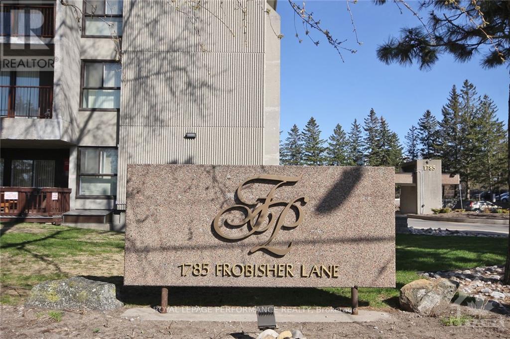 1785 Frobisher Unit 1102