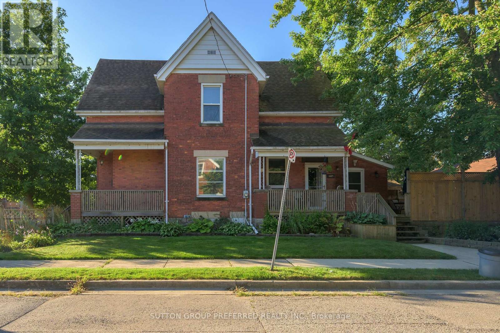 447 Woodman