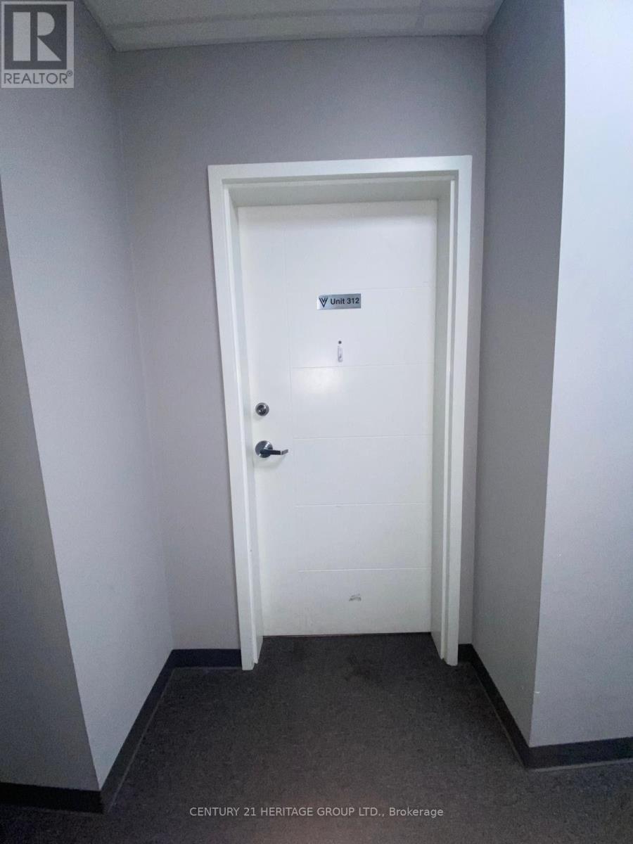 253 Albert Unit 312