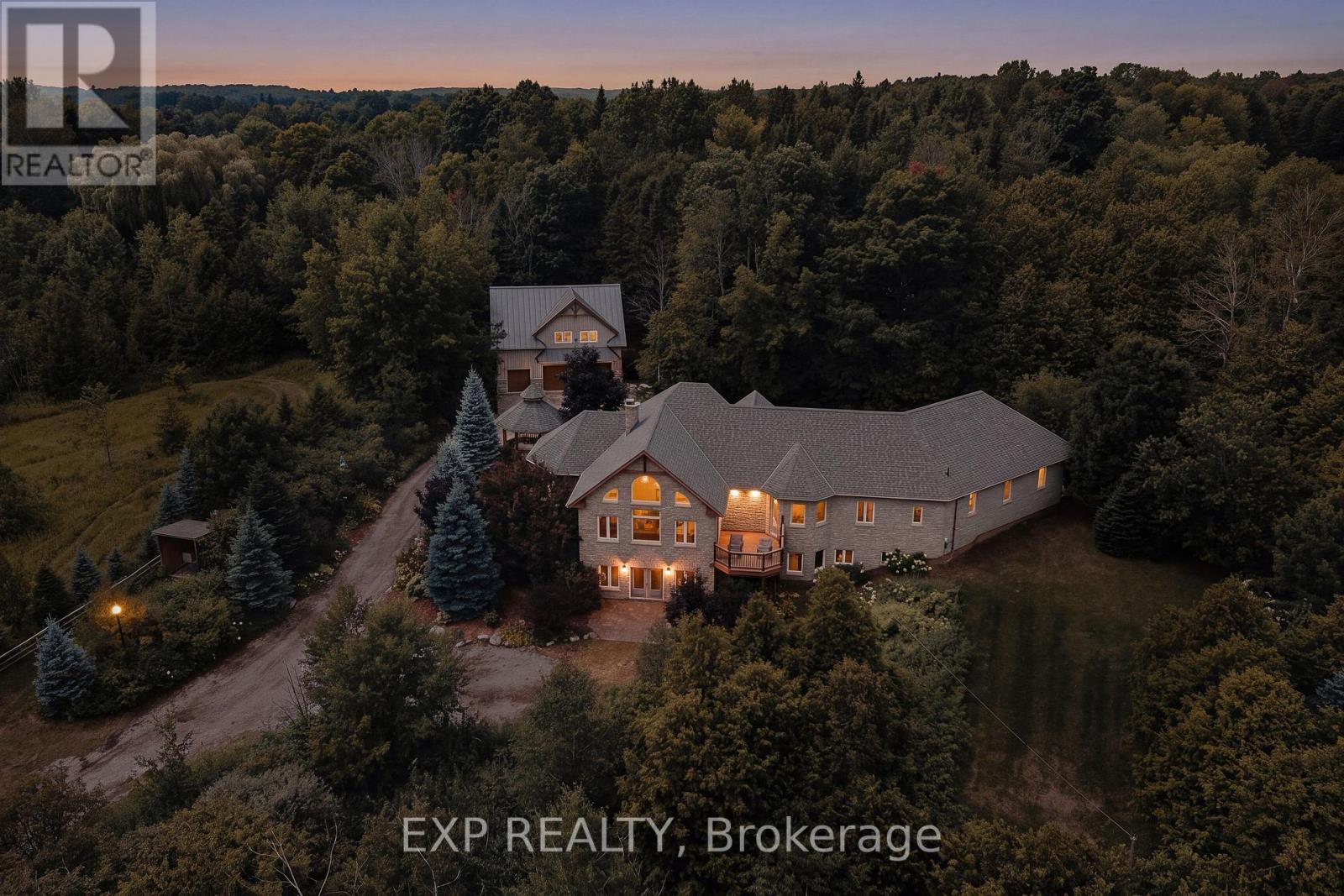 7392 Wellington Road 11