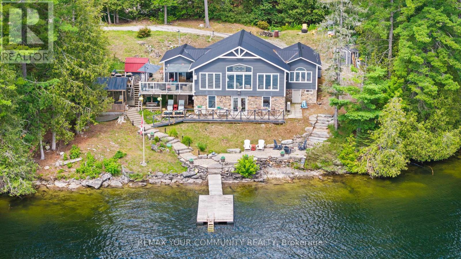 511 East Clear Bay photo 2