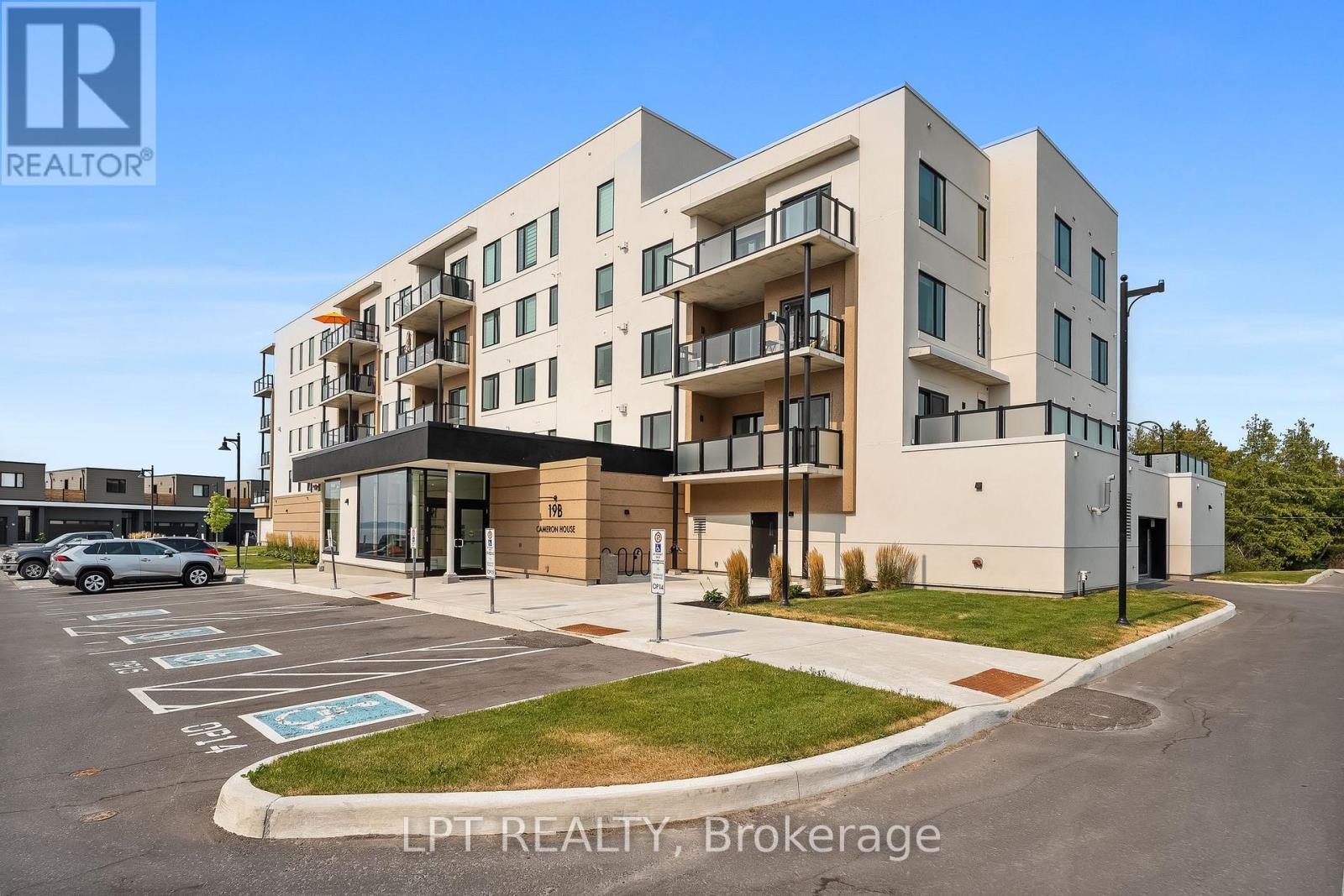 19B West Unit 402
