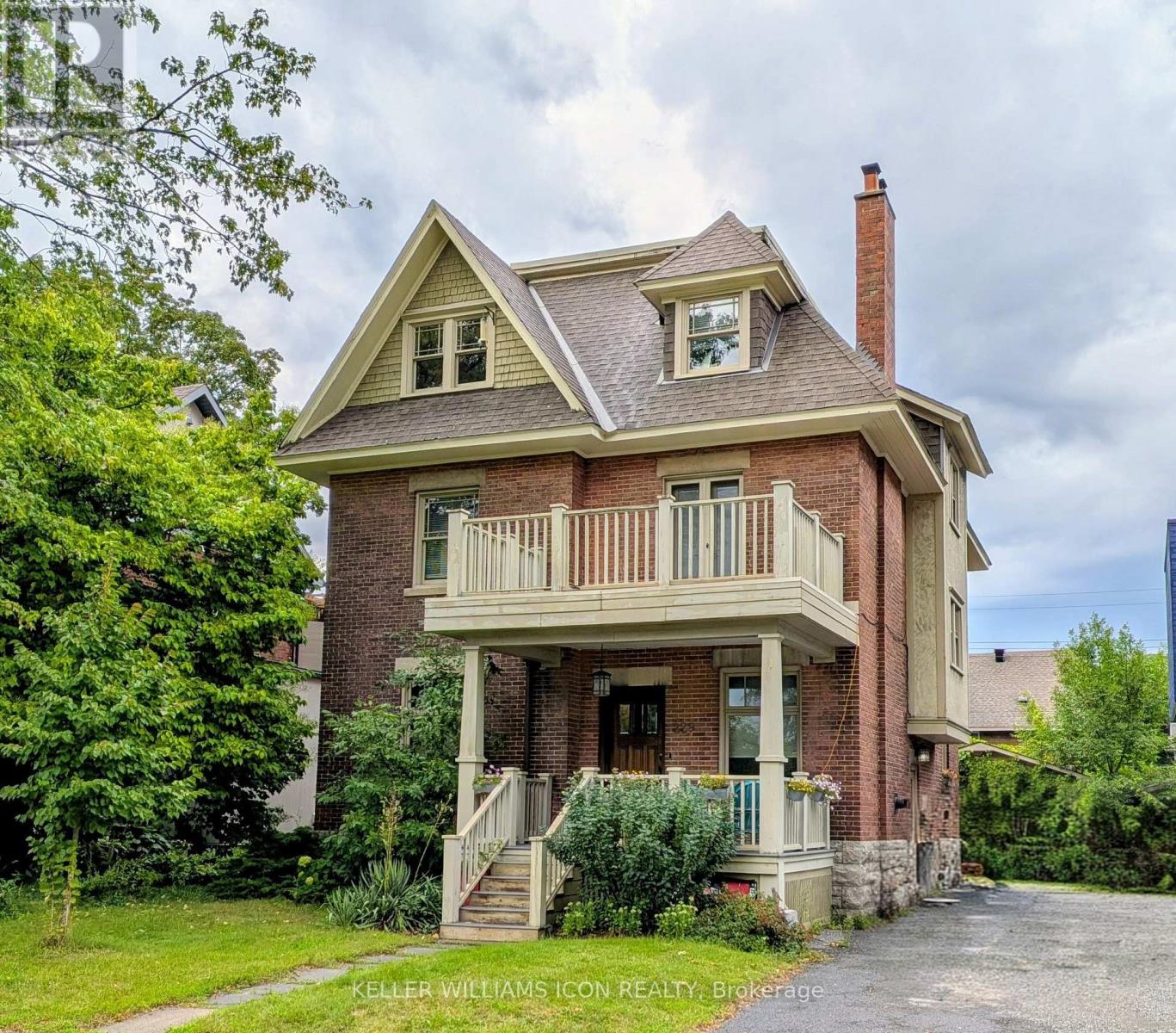 229 Glebe
