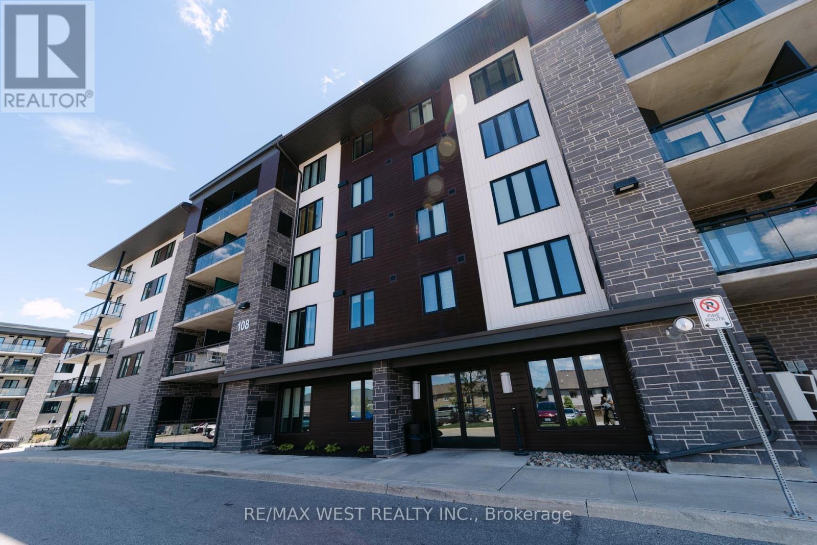 108 SUMMIT RIDGE Unit 207