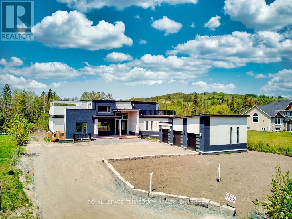 9 Rustlewood