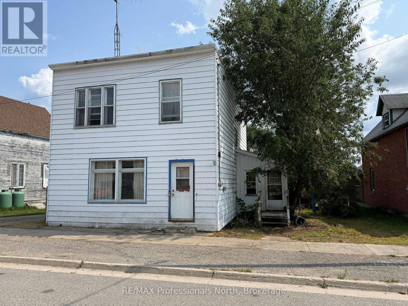 2517 HWY 518