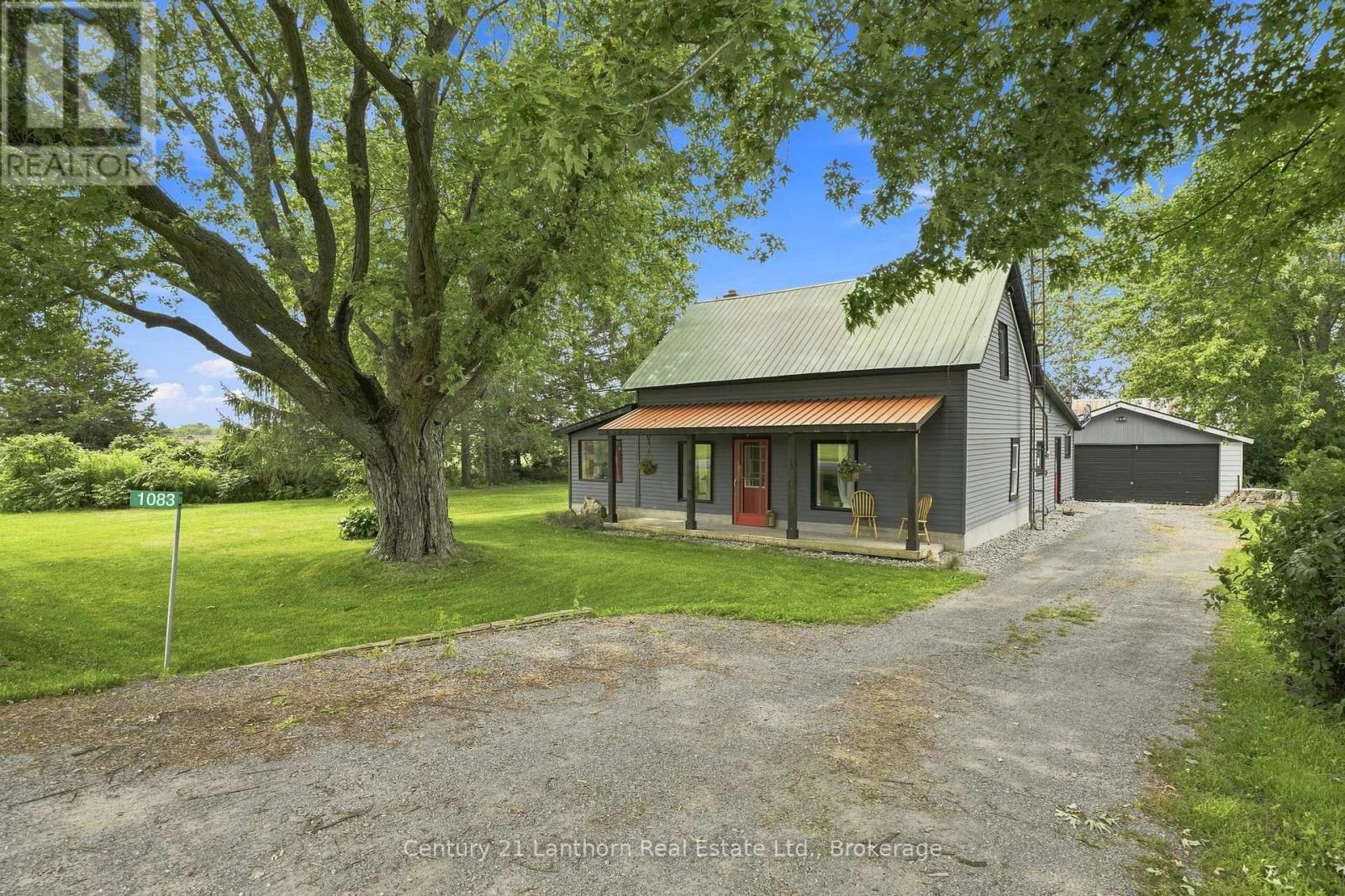 1083 County Road 5 photo 3