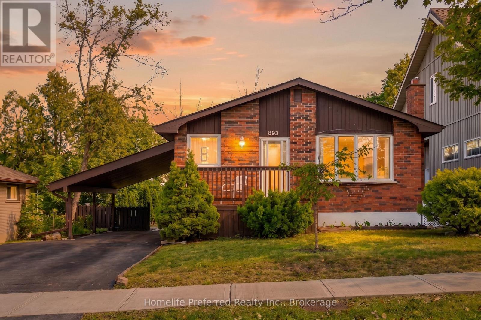 893 Cumberland