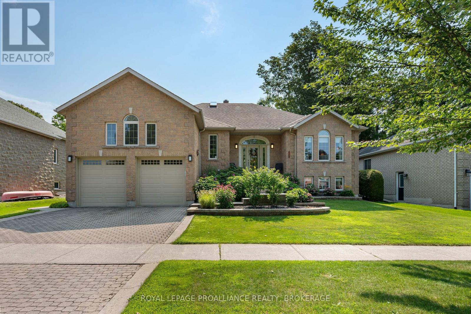 26 Kenwoods