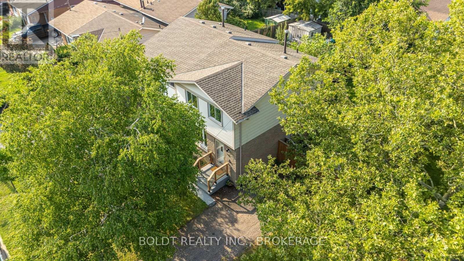 47 Brackencrest