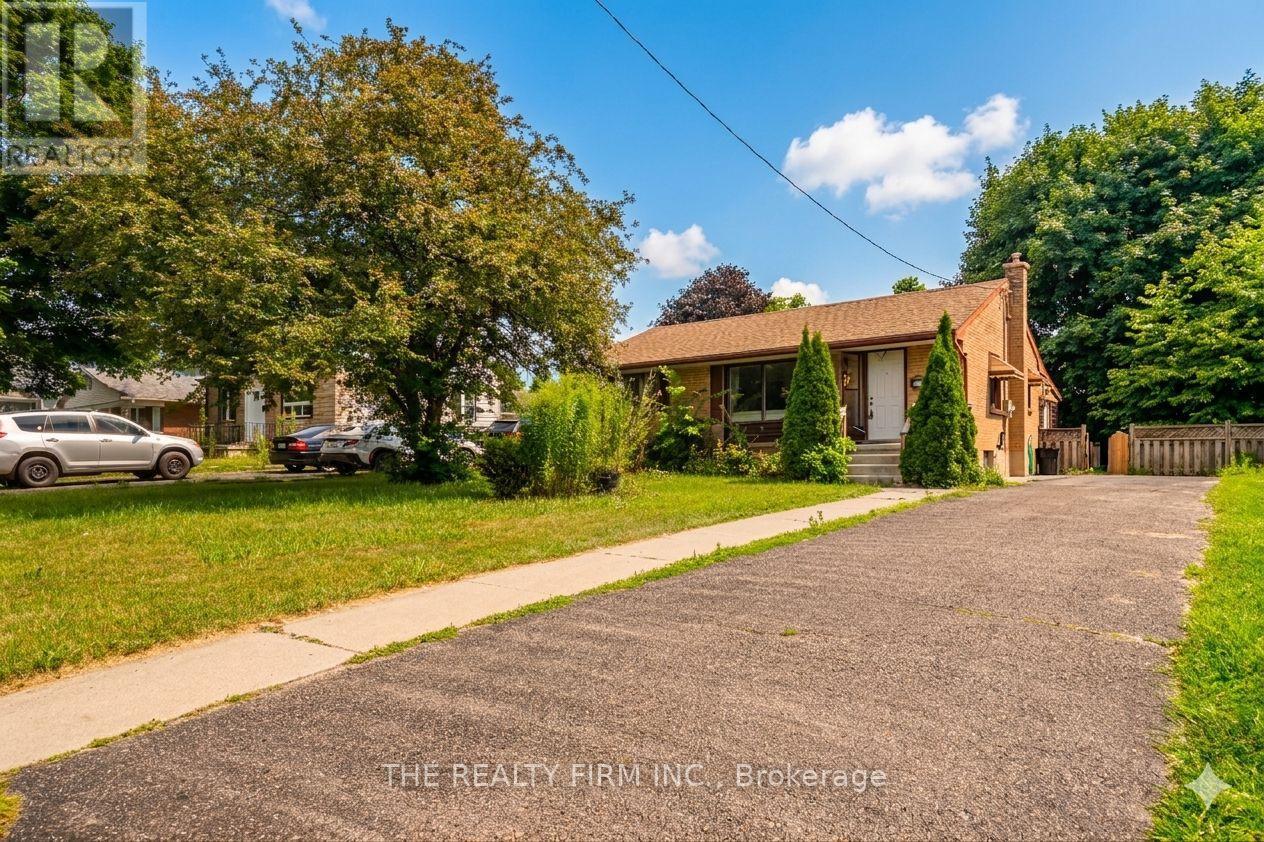 348 Winnipeg