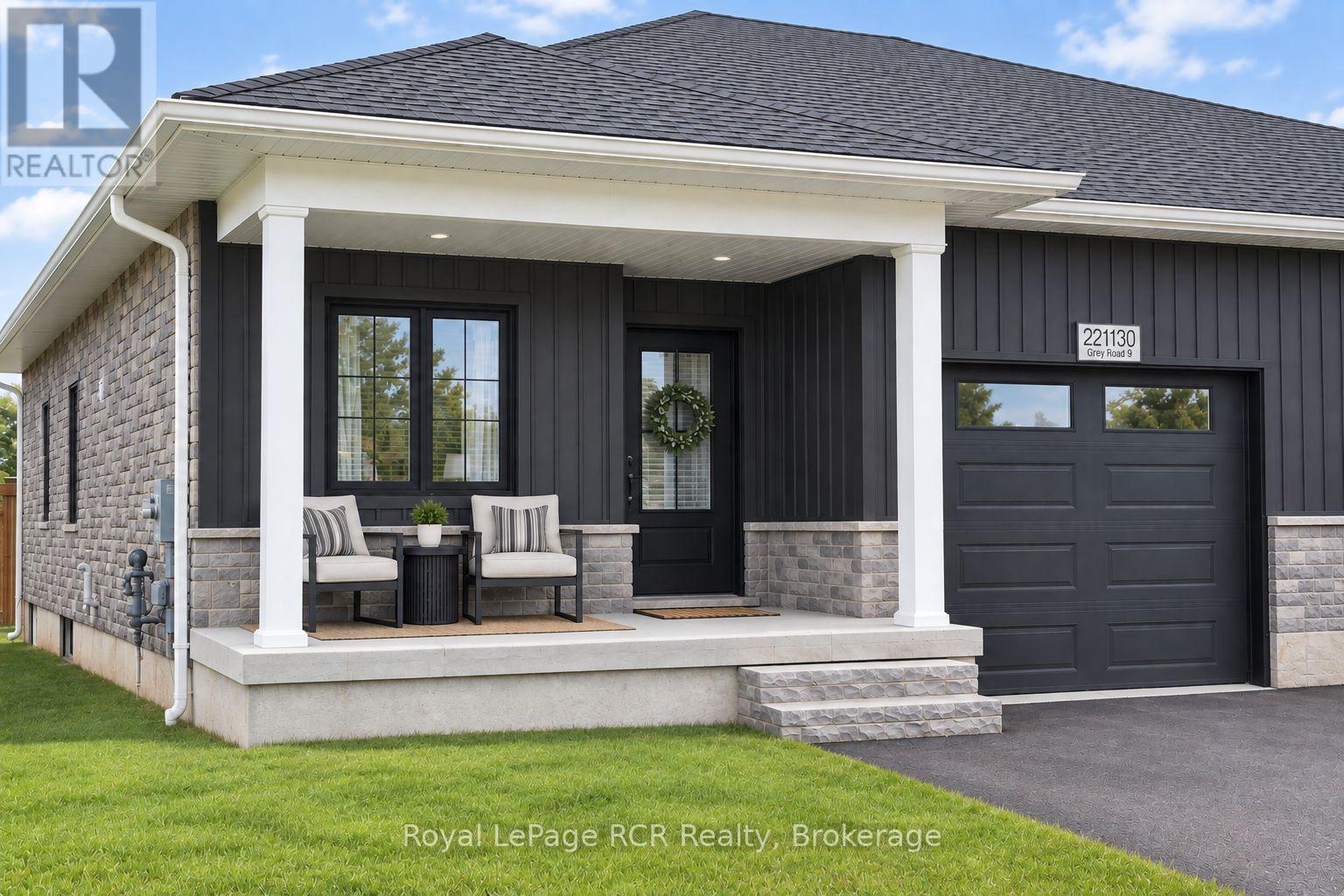 221130 Grey Road 9 photo 3