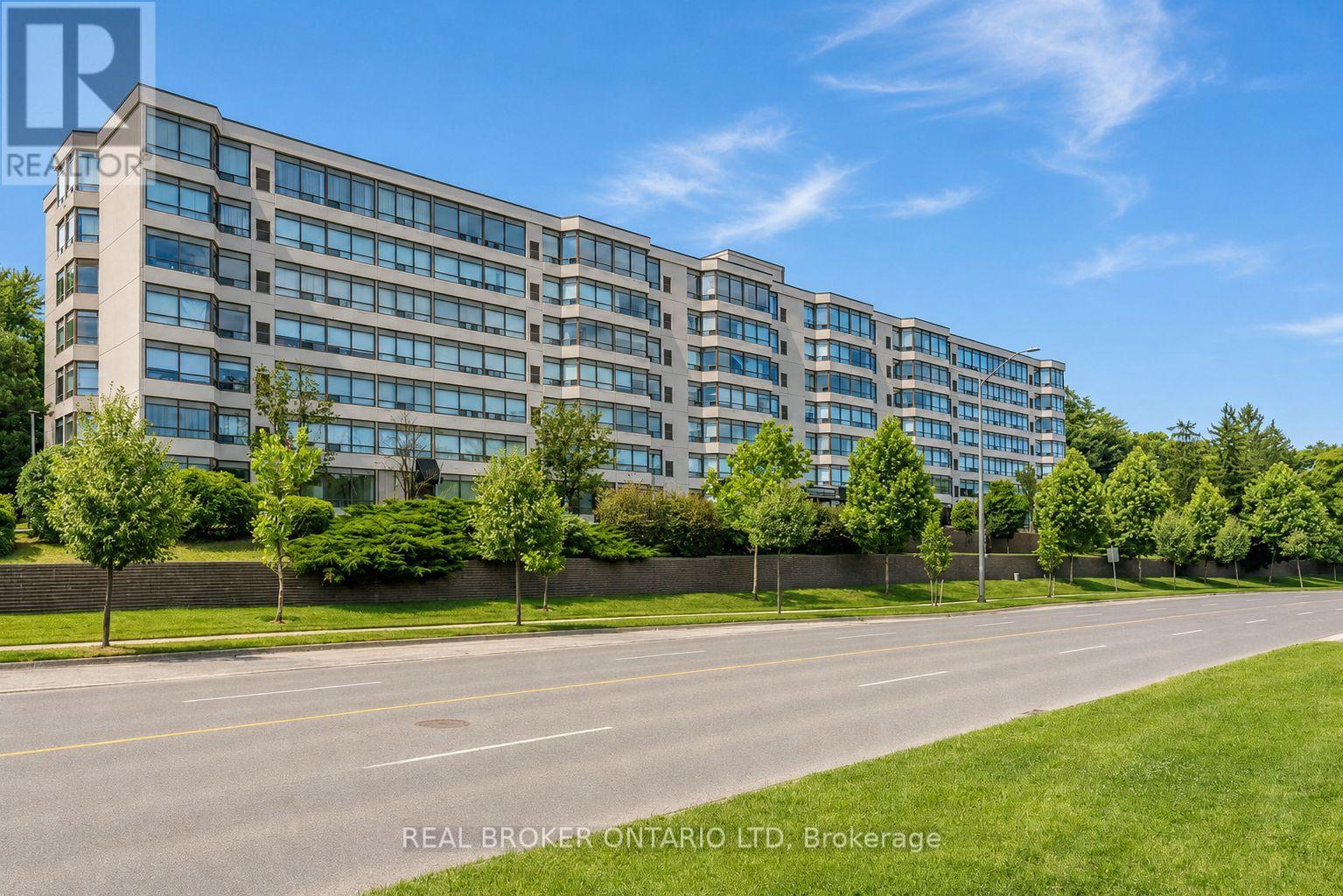 521 Riverside Unit 315